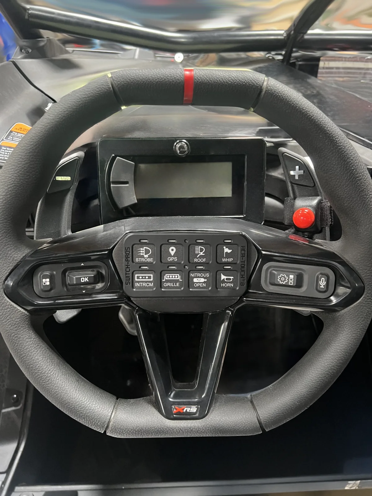 Montaje en Volante Can-Am Maverick R para SP9100